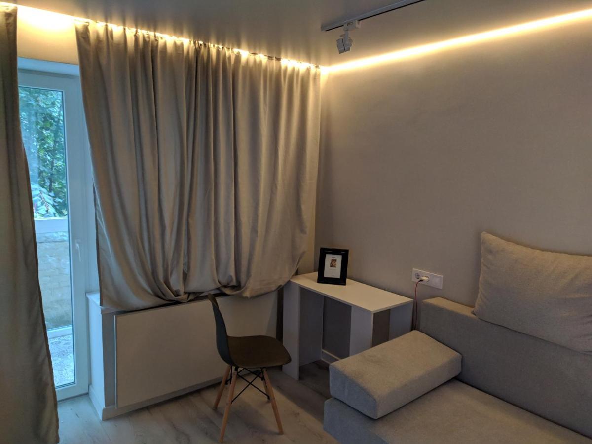 Cozy 75 apart in Center - 2х комнатная квартира в Центре Кропивницкого Кропивницький Екстер'єр фото
