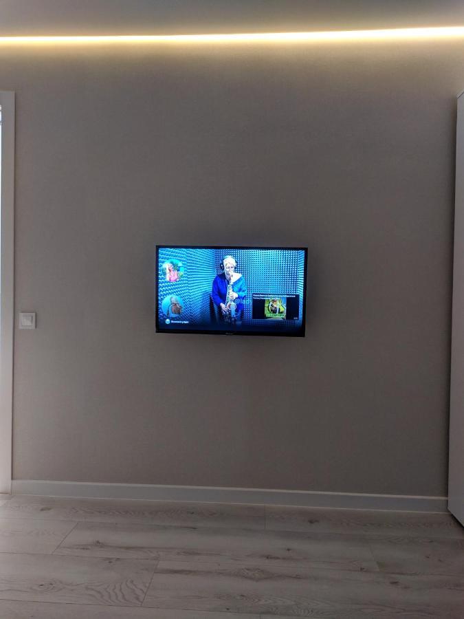Cozy 75 apart in Center - 2х комнатная квартира в Центре Кропивницкого Кропивницький Екстер'єр фото