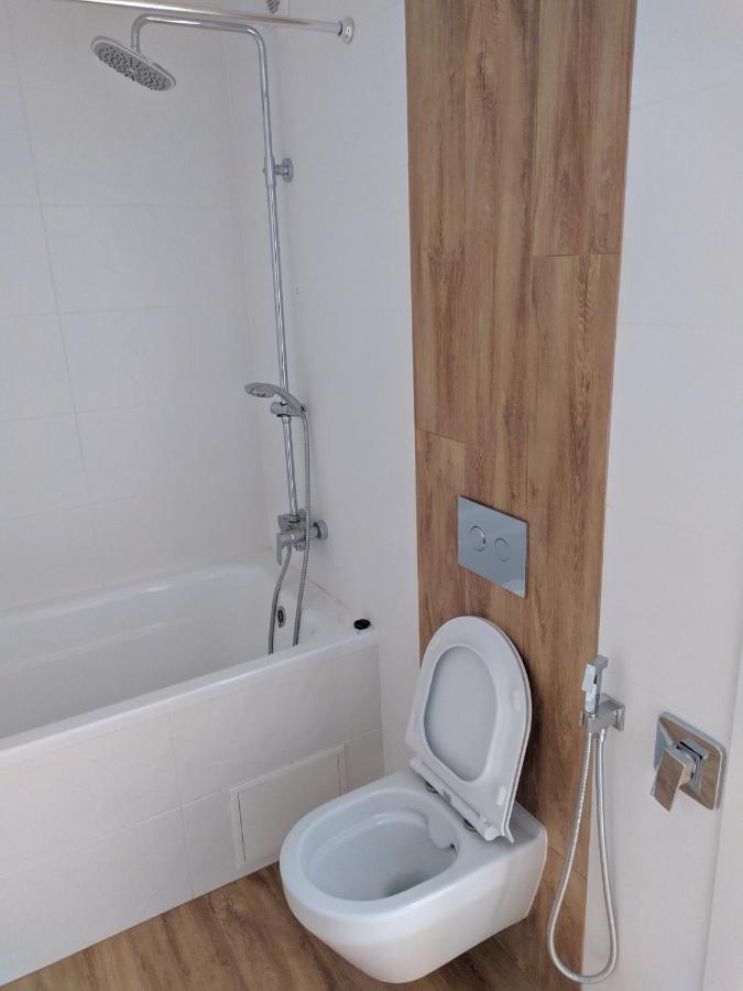 Cozy 75 apart in Center - 2х комнатная квартира в Центре Кропивницкого Кропивницький Екстер'єр фото
