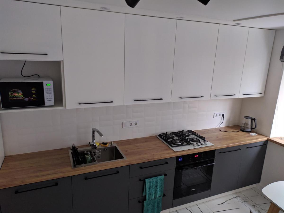Cozy 75 apart in Center - 2х комнатная квартира в Центре Кропивницкого Кропивницький Екстер'єр фото