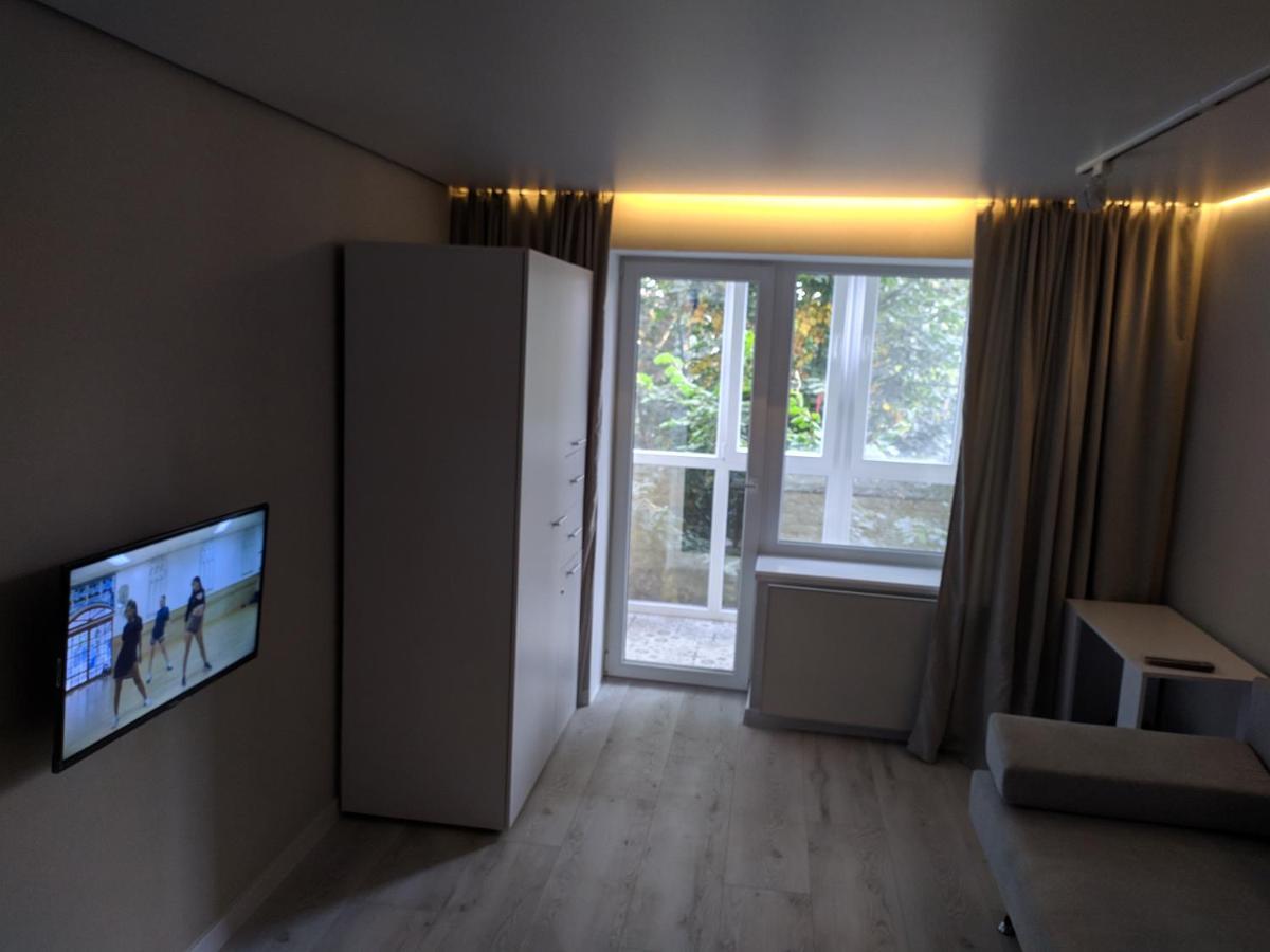 Cozy 75 apart in Center - 2х комнатная квартира в Центре Кропивницкого Кропивницький Екстер'єр фото