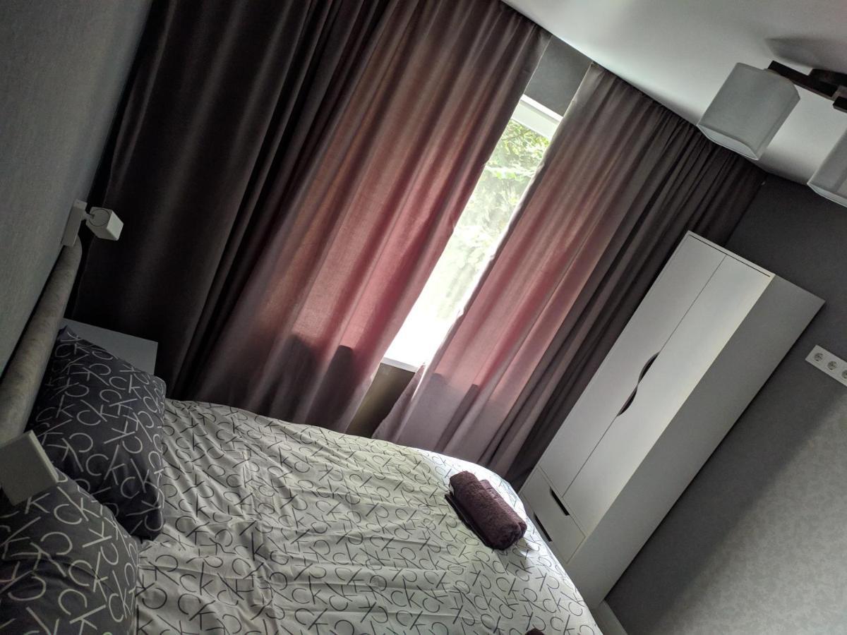 Cozy 75 apart in Center - 2х комнатная квартира в Центре Кропивницкого Кропивницький Екстер'єр фото